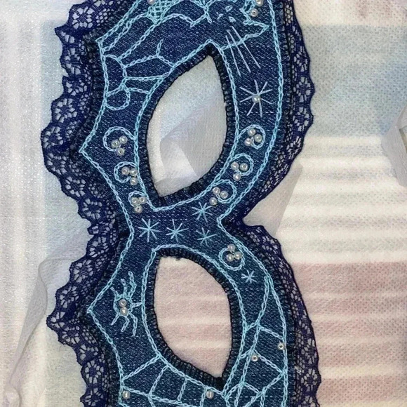 Hand made embroidery.  Masks 🎭 - Picture 8 of 10